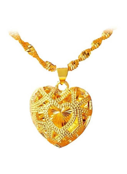 Gold Heart Shape Pendant Necklace | قلادة ذهبية على شكل قلب